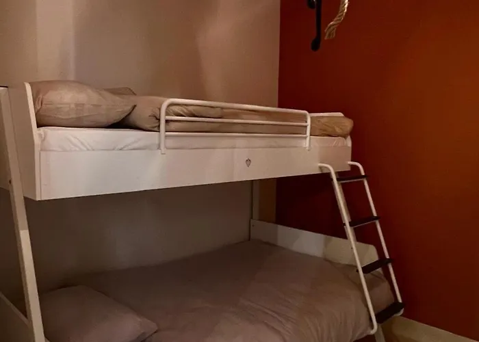 Lägenhet Two Bedroom -